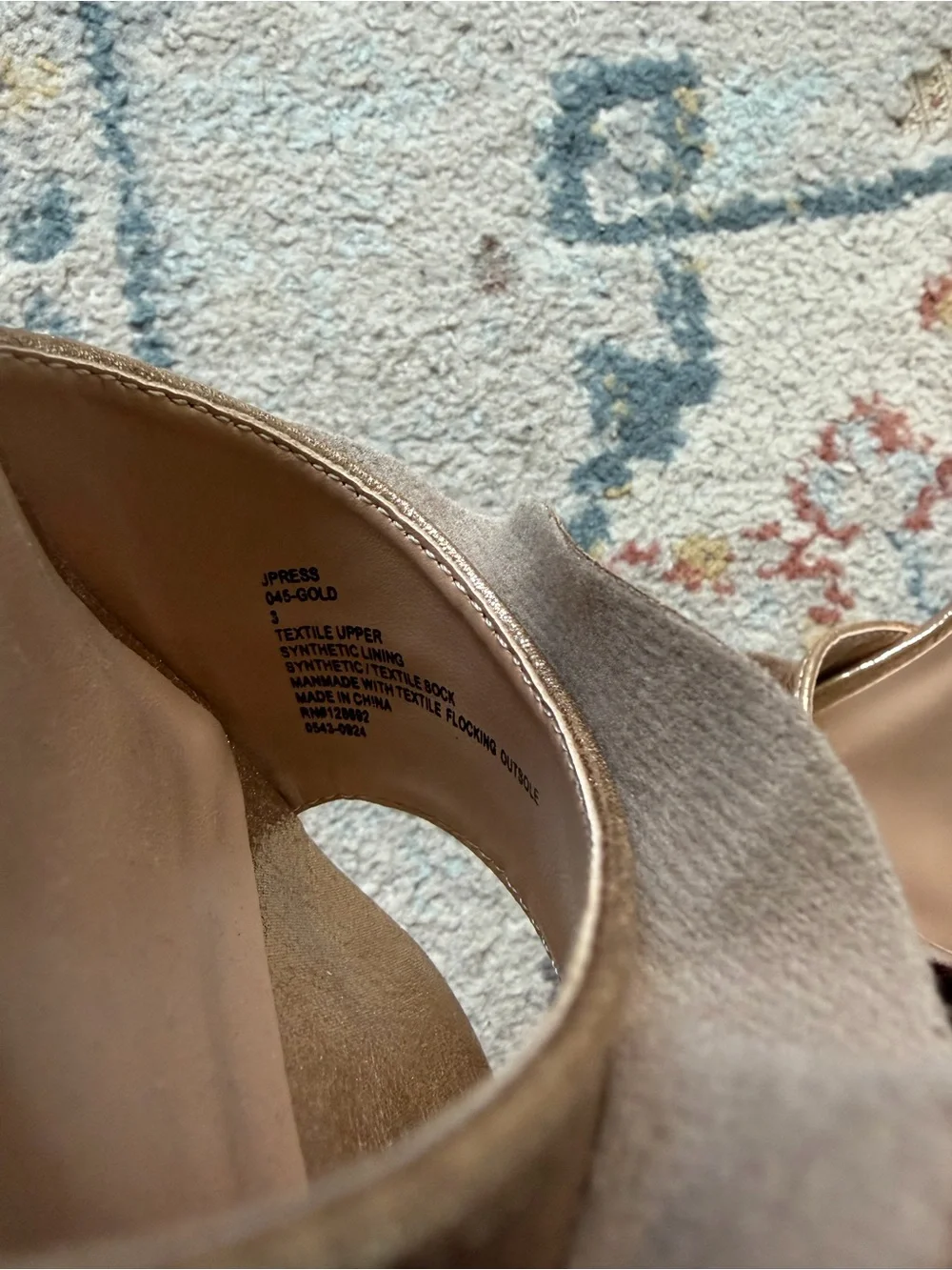 Steve Madden Bronze Ruffle Block Heel Sandals
